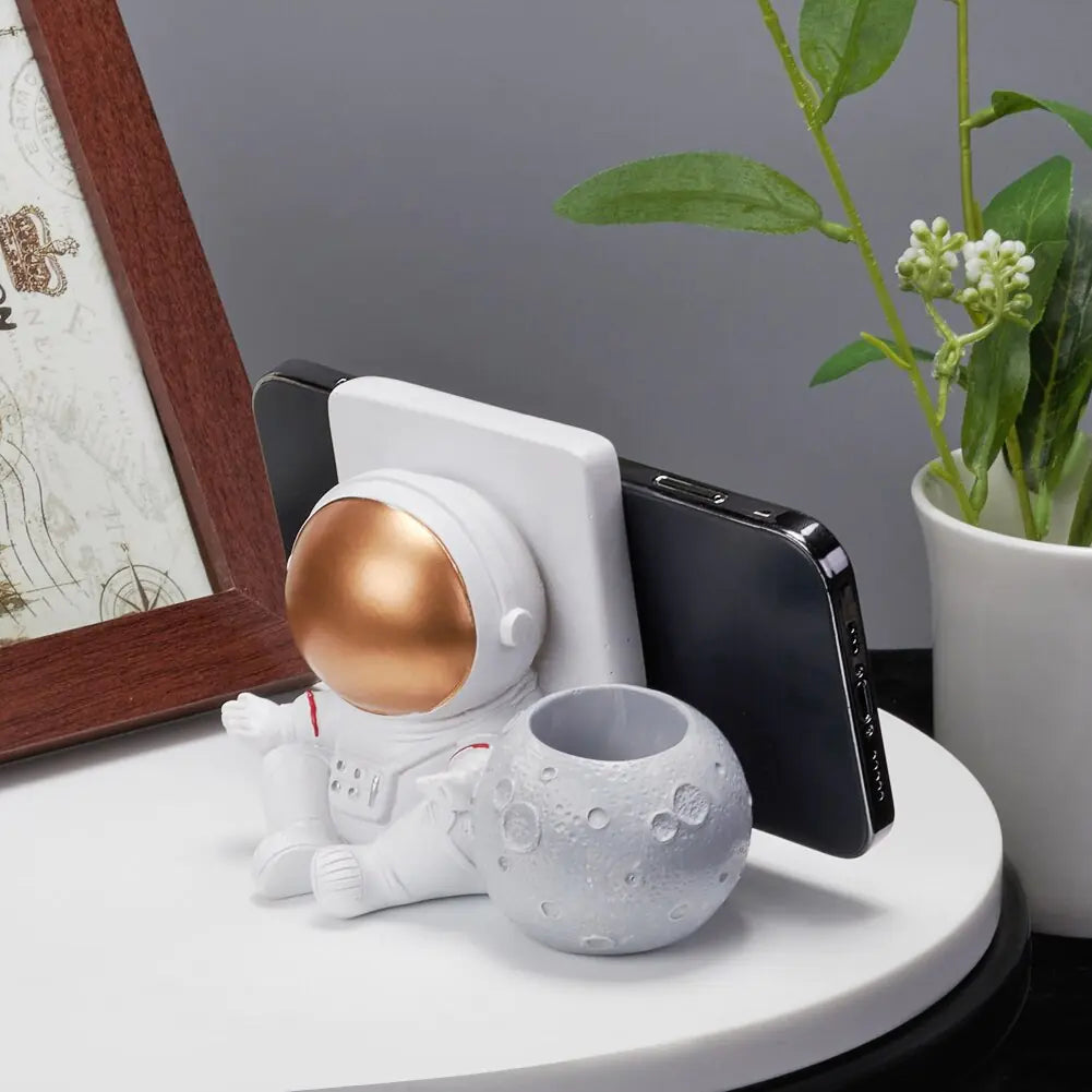 Astronaut Shape Phone Holder - Addy Mart